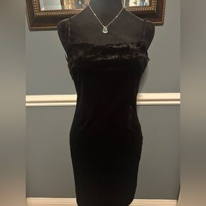 Elodie Elegant Black Velvet dress size small